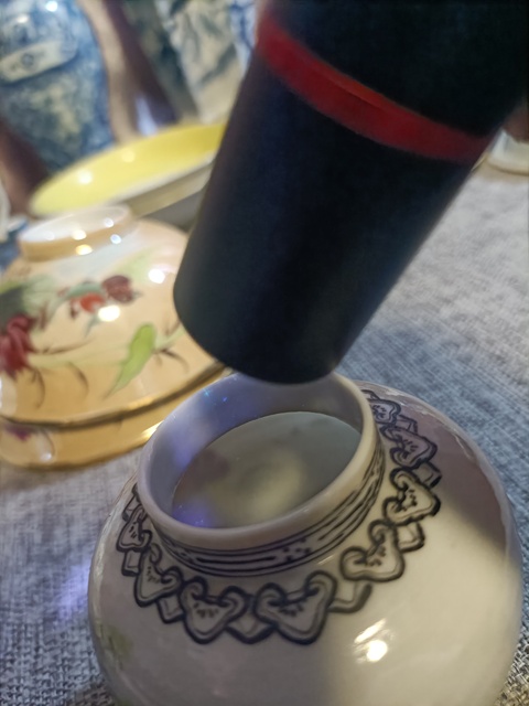 古玩陶瓷粉彩人物故事紋蓋罐真品鑒賞圖