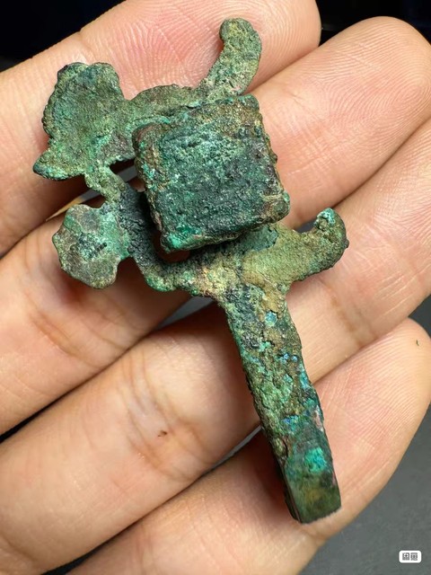 古玩銅器帶鉤真品鑒賞圖