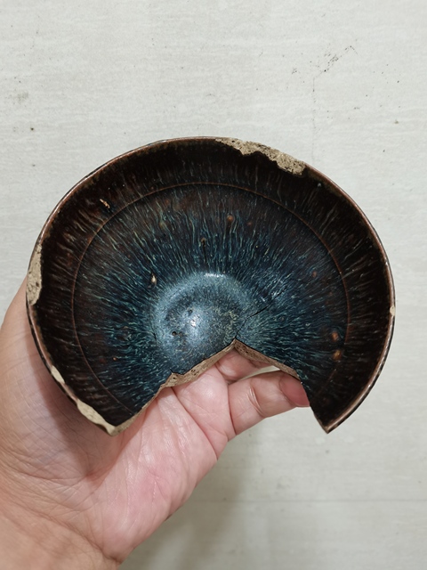 古玩陶瓷吉州窯兔毫斗笠盞拍賣,當(dāng)前價格0元