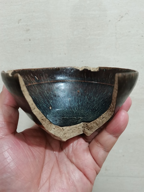 古玩陶瓷吉州窯兔毫斗笠盞拍賣,當(dāng)前價格0元