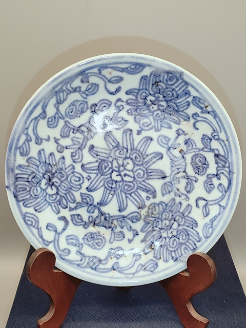 古玩陶瓷清嘉道，青花淡描花卉紋盤拍賣，當前價格0元