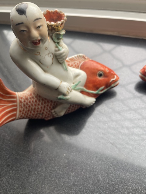 古玩陶瓷連年有余擺件真品鑒賞圖