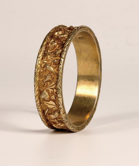 古玩雜項高浮雕手鐲真品鑒賞圖