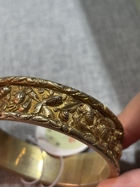 古玩雜項高浮雕手鐲真品鑒賞圖