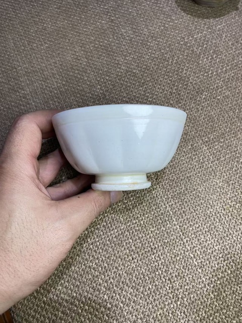 古玩陶瓷霍州窯白釉茶盞真品鑒賞圖