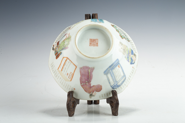 古玩陶瓷清道光·粉彩無雙譜人物詩文六方碗真品鑒賞圖