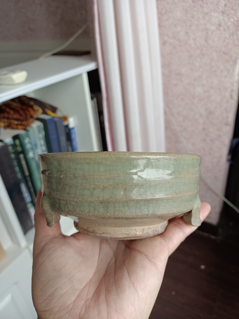 古玩陶瓷龍泉玄紋青瓷爐拍賣，當前價格1900元