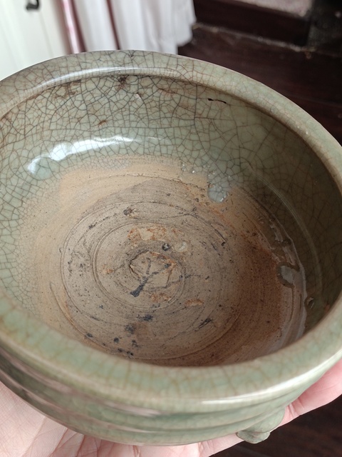 古玩陶瓷龍泉玄紋青瓷爐拍賣，當前價格1900元