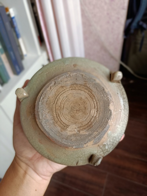 古玩陶瓷龍泉玄紋青瓷爐拍賣，當前價格1900元