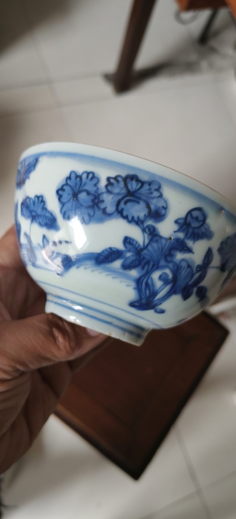 古玩陶瓷萬福攸同款花卉紋青花碗真品鑒賞圖