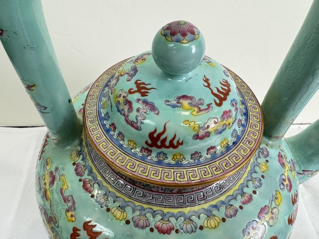 古玩陶瓷松石綠粉彩鳳紋茶壺真品鑒賞圖