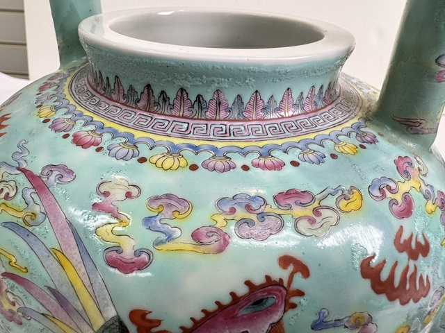 古玩陶瓷松石綠粉彩鳳紋茶壺真品鑒賞圖