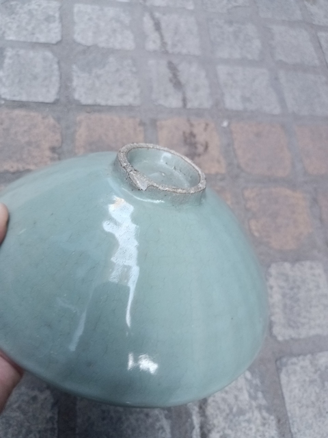 古玩陶瓷南宋龍泉青瓷刻仰蓮紋雞心碗拍賣,當前價格45000元