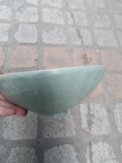 古玩陶瓷南宋龍泉青瓷刻仰蓮紋雞心碗拍賣,當前價格45000元