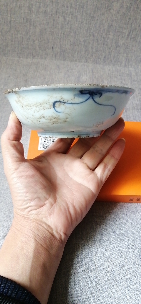古玩陶瓷晚明青花深腹盤真品鑒賞圖
