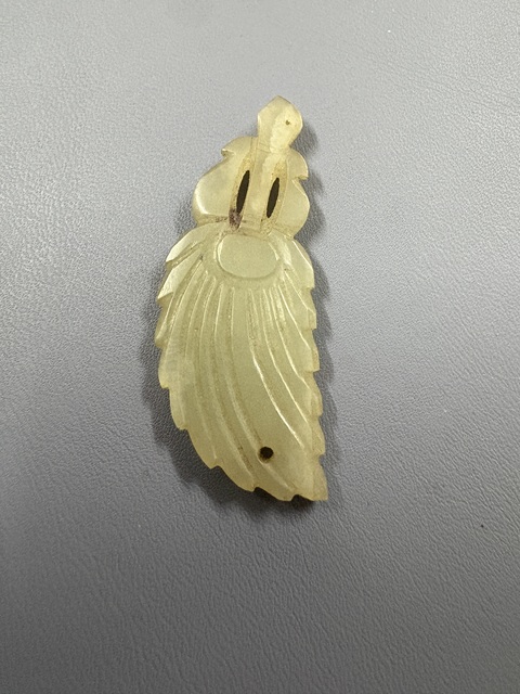 古玩玉器樹葉佩真品鑒賞圖