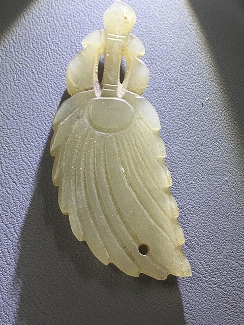 古玩玉器樹葉佩真品鑒賞圖