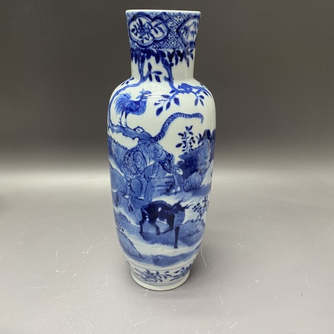 古玩陶瓷十二生肖青花瓶真品鑒賞圖