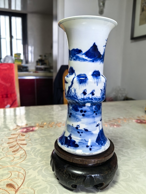 古玩陶瓷青花山水人物花觚真品鑒賞圖