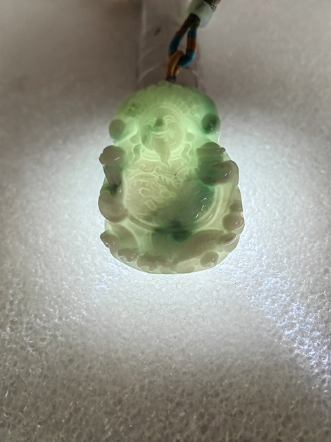 古玩玉器天然翡翠“財(cái)神掛件”真品鑒賞圖