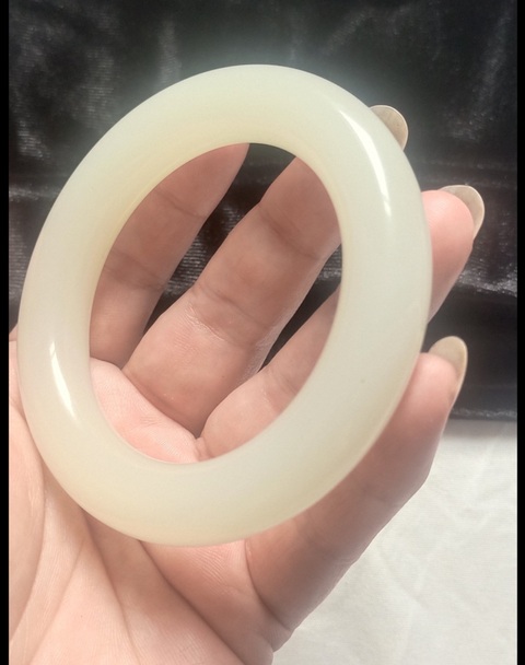 古玩玉器“乳化玻璃”手鐲真品鑒賞圖