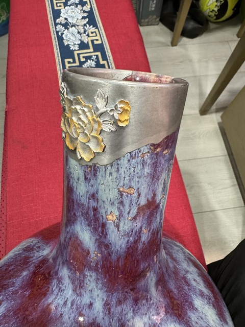 古玩陶瓷鈞紅窯變釉天球瓶真品鑒賞圖