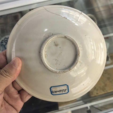 古玩陶瓷定窯白瓷刻花盤真品鑒賞圖