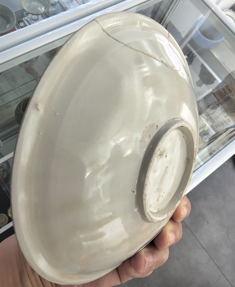 古玩陶瓷定窯白瓷刻花盤真品鑒賞圖