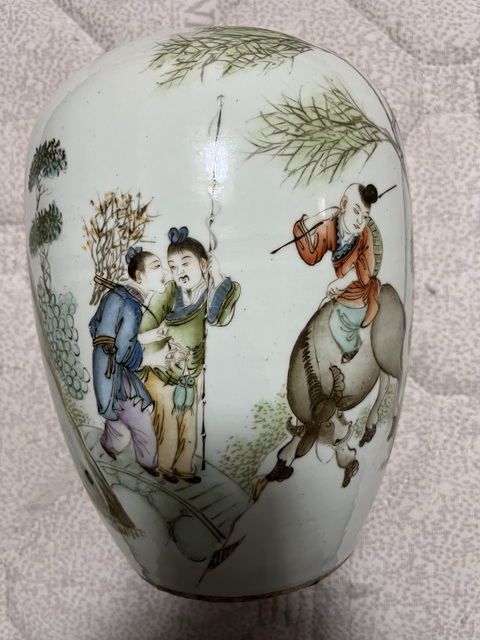 古玩陶瓷粉彩人物東瓜罐真品鑒賞圖