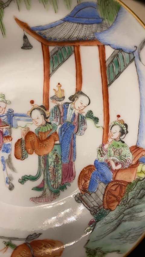 古玩陶瓷粉彩盤真品鑒賞圖