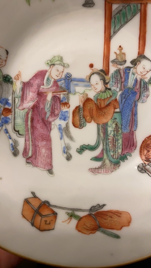 古玩陶瓷粉彩盤真品鑒賞圖