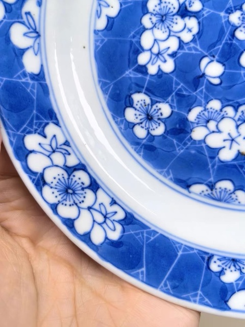 古玩陶瓷康熙青花冰梅盤真品鑒賞圖
