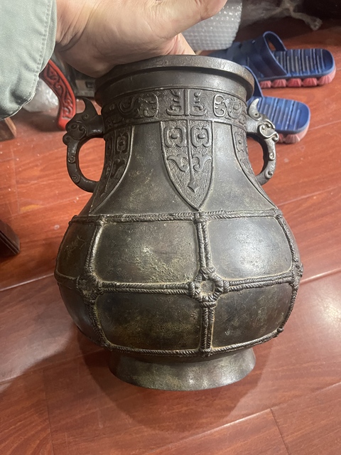 古玩銅器獸耳尊真品鑒賞圖