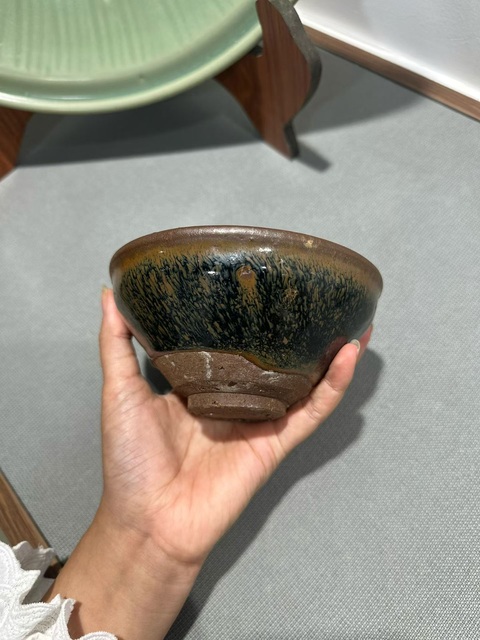 古玩陶瓷建窯系兔毫束口盞真品鑒賞圖