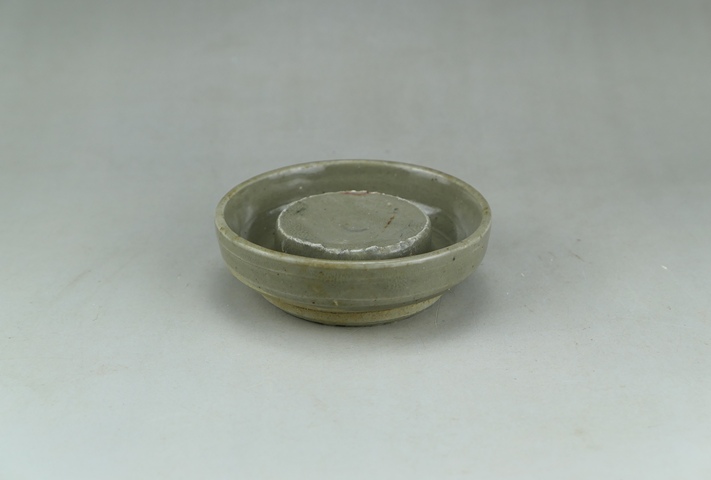 古玩陶瓷明代.龍泉窯青瓷圓柱洗(罕見文房器)拍賣,當前價格33元