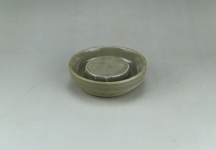 古玩陶瓷明代.龍泉窯青瓷圓柱洗(罕見文房器)拍賣,當前價格33元