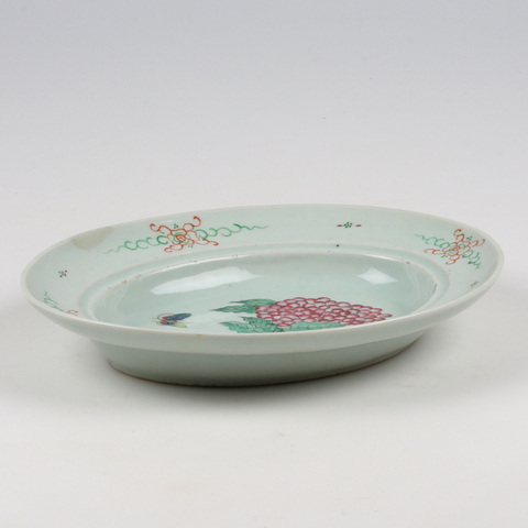 古玩陶瓷清晚期 粉彩蝶戀花折沿盤真品鑒賞圖