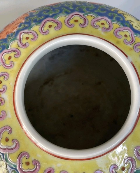 古玩陶瓷民國 粉彩罐真品鑒賞圖