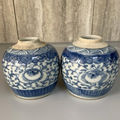 古玩陶瓷清中期 青花喜字罐真品鑒賞圖