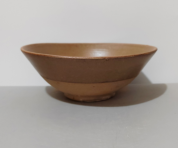 古玩陶瓷明代茶葉末釉茶碗拍賣，當前價格76元