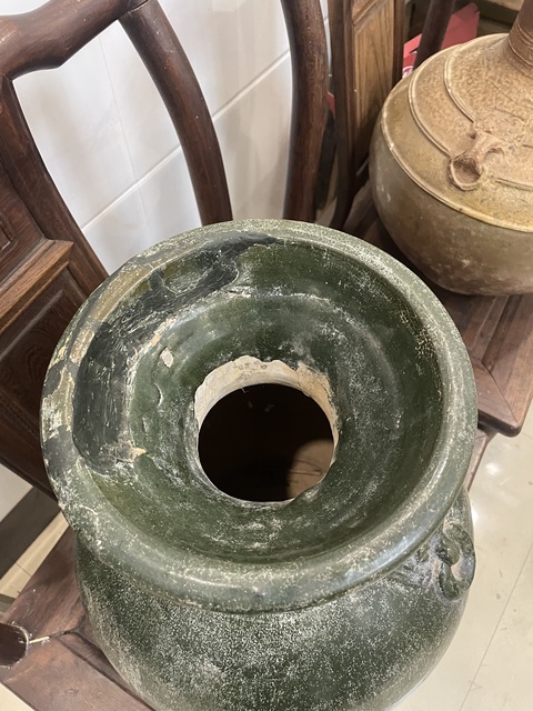古玩陶瓷漢鋪首陶瓶真品鑒賞圖