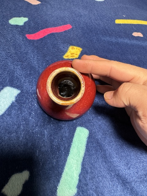 古玩陶瓷祭紅釉天球瓶真品鑒賞圖