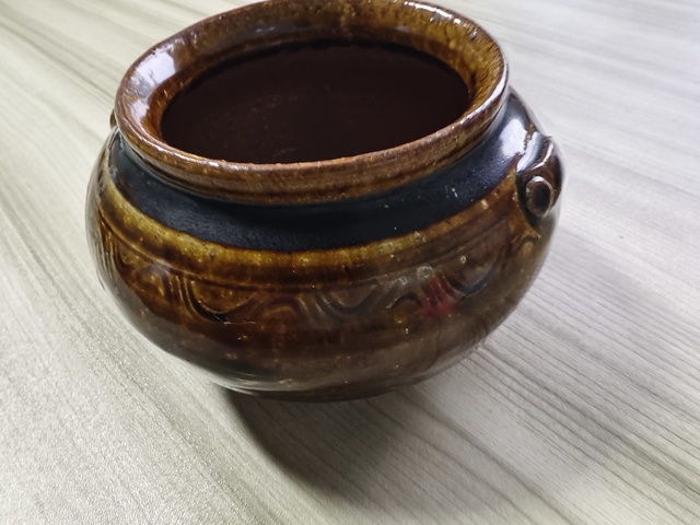 古玩陶瓷醬釉雙系罐真品鑒賞圖