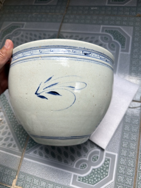 古玩陶瓷麒麟送子青花缸真品鑒賞圖