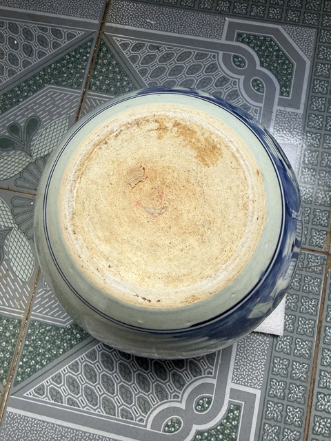 古玩陶瓷麒麟送子青花缸真品鑒賞圖