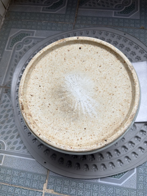 古玩陶瓷二龍戲珠青花圈足筒式香爐真品鑒賞圖