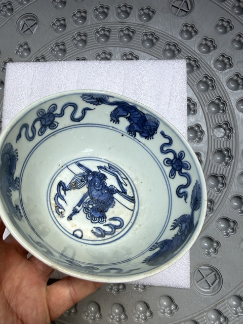 古玩陶瓷獅紋青花碗真品鑒賞圖