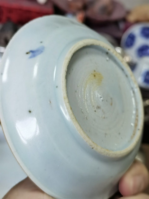 古玩陶瓷麒麟望月青花盤真品鑒賞圖