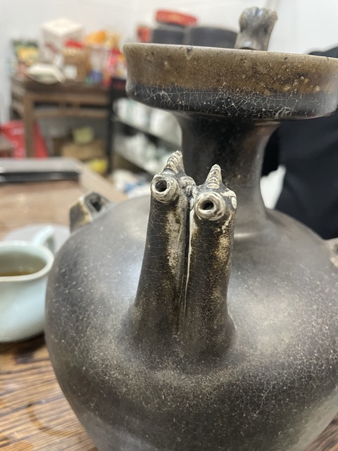 古玩陶瓷雞首壺真品鑒賞圖