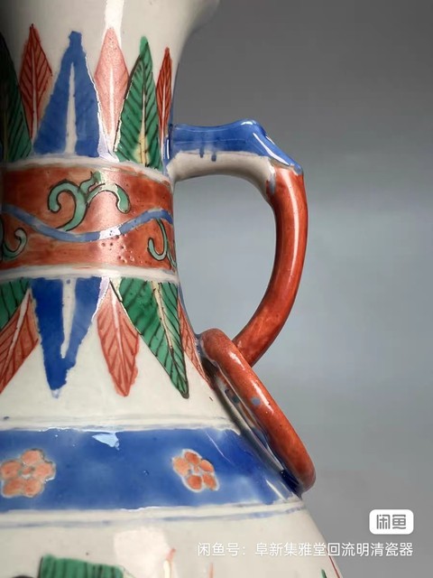 古玩陶瓷民國青花五彩瓶真品鑒賞圖
